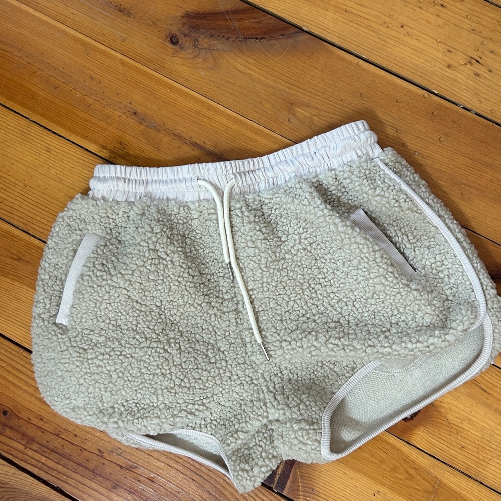 Cozy Sherpa Shorts in Cream